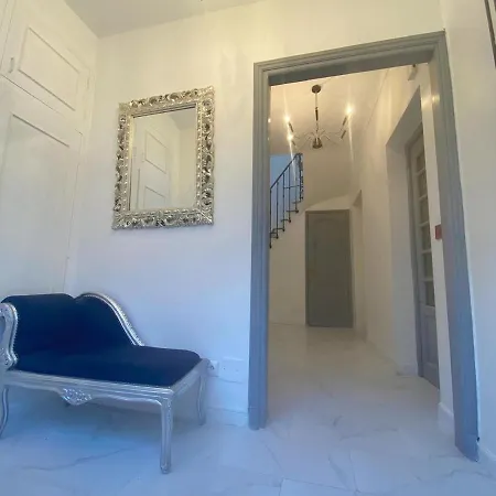 Charming House Near Center With Ac And Free Street Parking Apartment Nizza