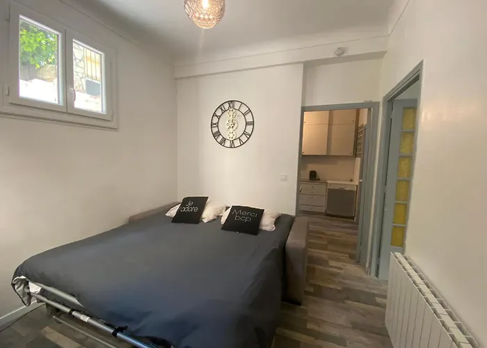 Lägenhet Charming House Near Center With New Air Conditioner Nice